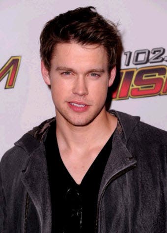 chord overstreet abs. Chord Overstreet debuted his