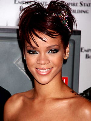 Rihanna Short Hair on Rihanna Short Hair